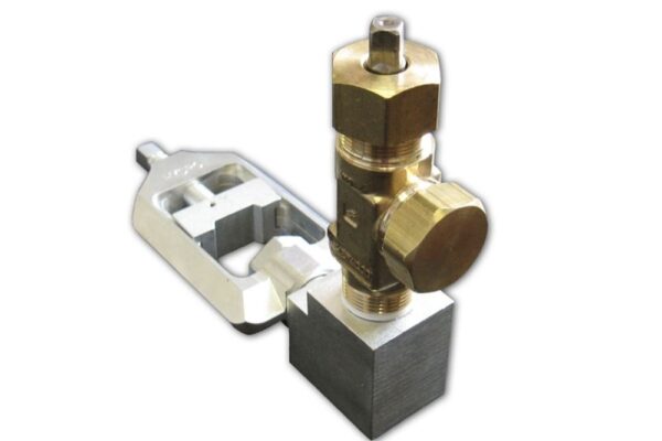 Hydro Instruments Isolation Valve Assembly