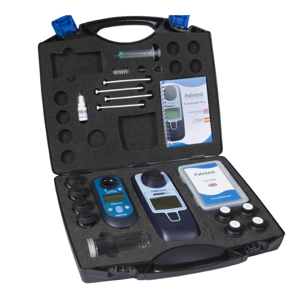 portable turbidity meter for water quality testing